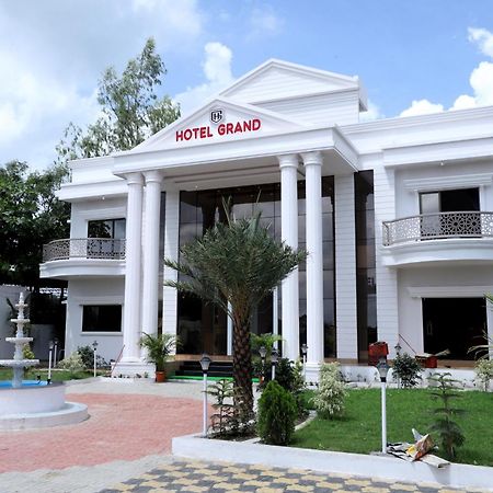 Hotel Grand Khuldabad Exterior foto