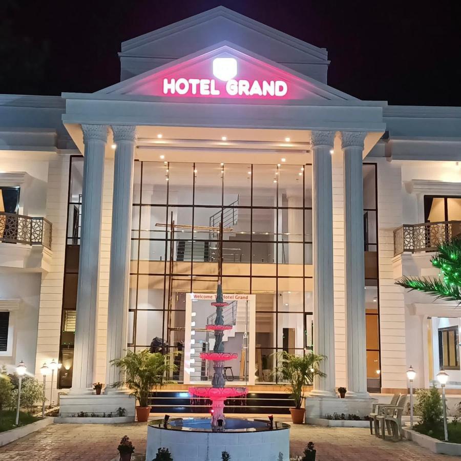 Hotel Grand Khuldabad Exterior foto