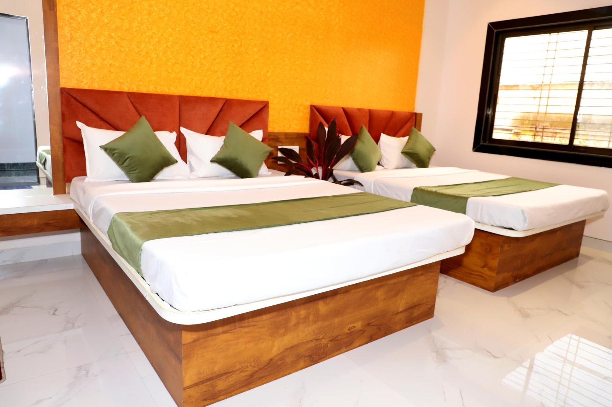 Hotel Grand Khuldabad Exterior foto